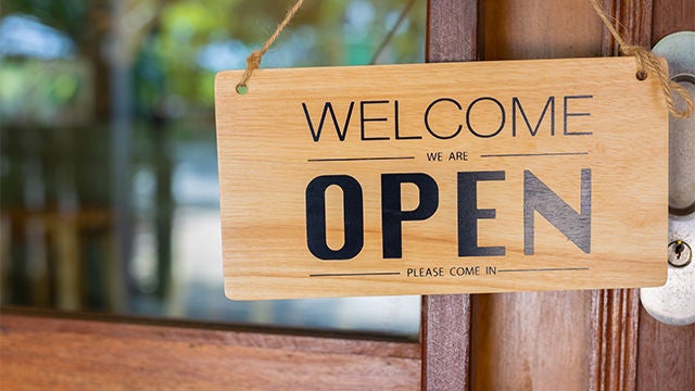 Entradas/puntos de salpicaduras de tiendas de comestibles