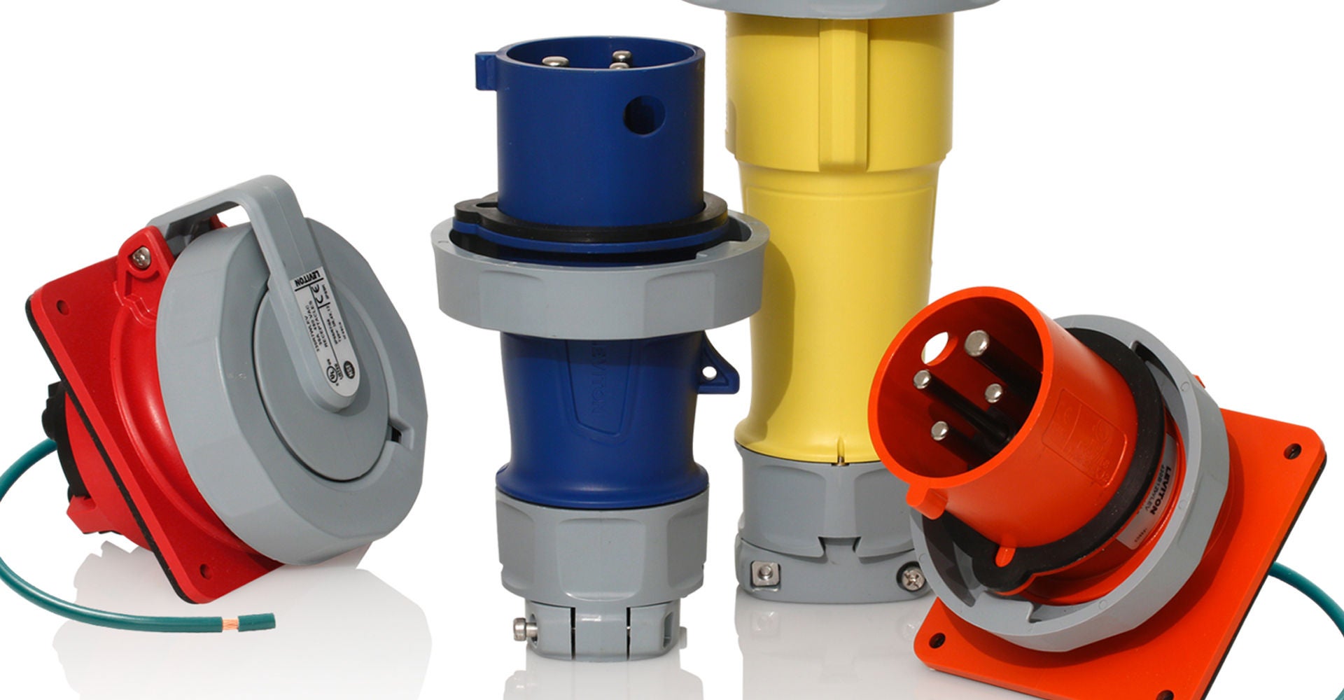 Productos de clavija y manga IEC60309 , serie LEV