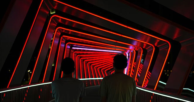 Soluciones de control de iluminación e iluminación de grado de especificación