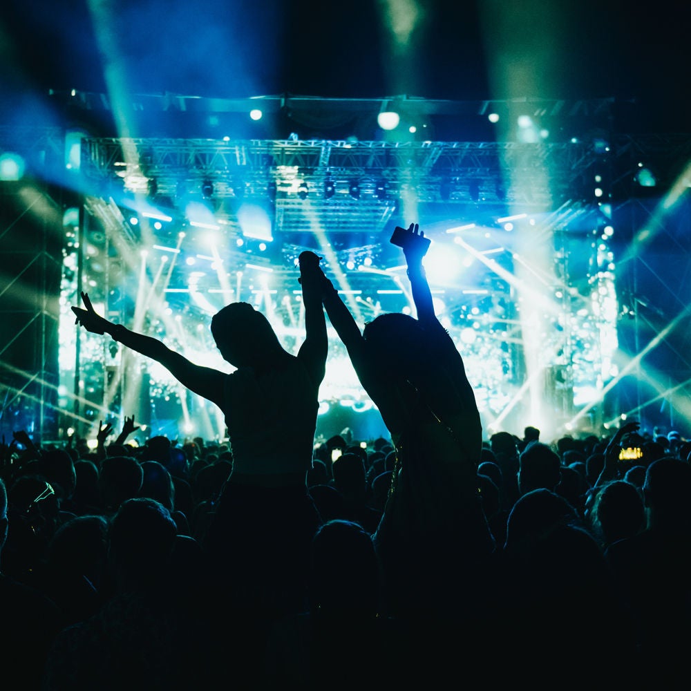 Lugar de entretenimiento - Concierto en vivo